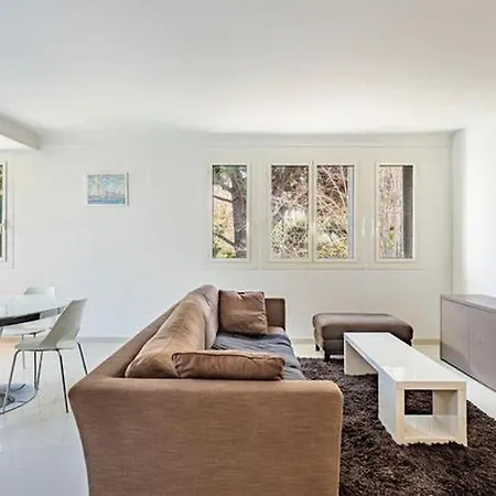 Διαμέρισμα Tropez 1