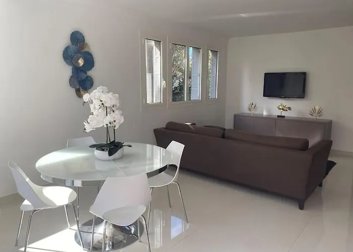 Tropez 1 Apartmán *